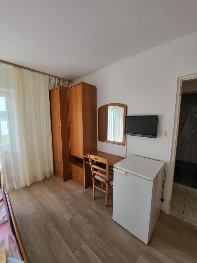 Apartmani Mira Supetarska Draga Eksteriør billede